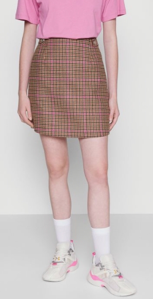 Moje Iskustvo sa Tommy Hilfiger: Klasika koja uvek dobro izgleda